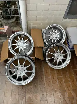 VELG ENKEI R15 L6.5 ET40 PCD 4x100