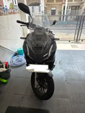 Honda ADV 160 ABS Warna Black Matte Mulus