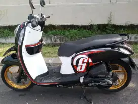 Dijual Scoopy 2016
