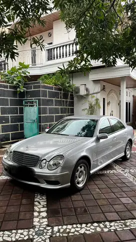 Mercedes-Benz W211 E200 Kompressor