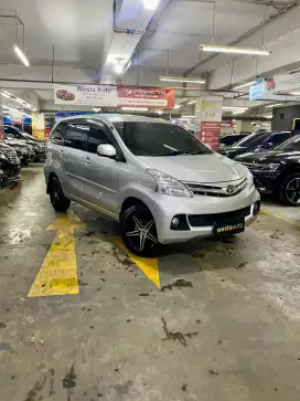 KM 91rb Daihatsu Xenia R MT Manual 2012 Terawat Avanza E G