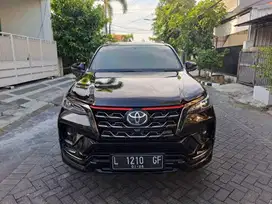 TOYOTA FORTUNER VRZ TRD 2.4 SOLAR MATIC 2020