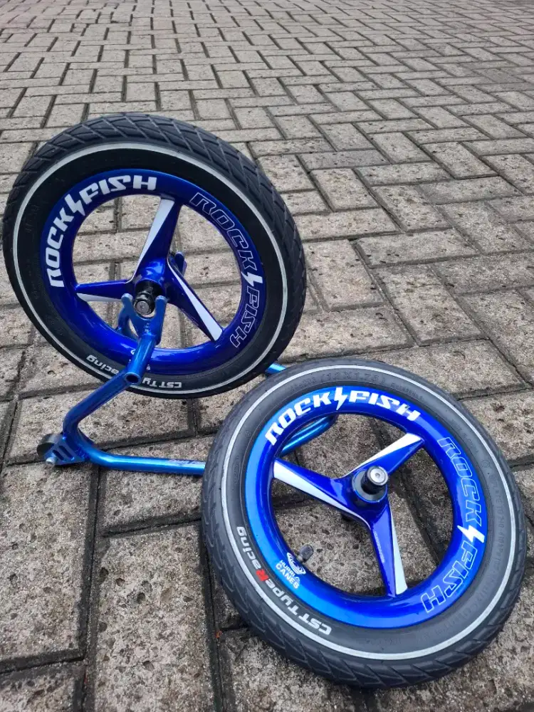 Wheelset Rockfish Carbon Hurricanes Pushbike