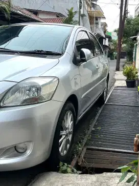 Toyota vios G manual 2011