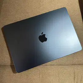 Macbook air m3 garansi on
