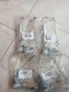 Kaki 2 kijang Innova 2 avanza