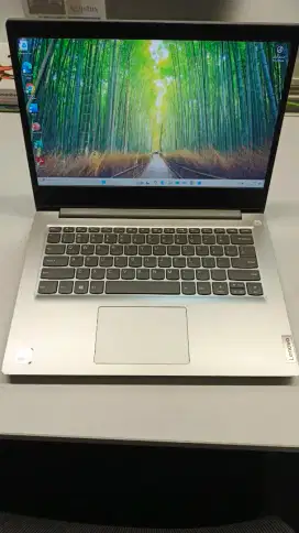 Laptop Lenovo Ideapad 3 14ML05