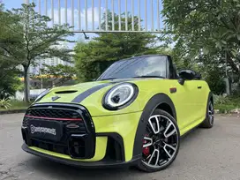 KM.8.000 TDP75JT MINI COOPER CABRIO CABRIOLET JCW 2024/2023 LIMTED YEL
