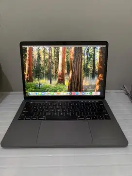 Macbook pro i5 8/512gb ex ibox 2018