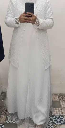 Dress muslimah putih