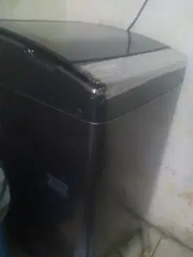 Mesin cuci masih baru bagus mulus