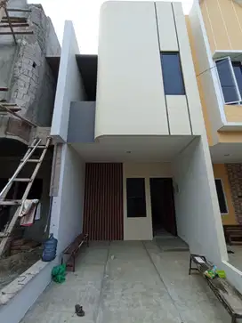 Di Jual Rumah 2 Lantai Cimpaeun Tapos Dkt Toll Cimanggis