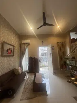 Rumah Terenovasi Bagus Semi Furnished Samara Village Gading Serpong