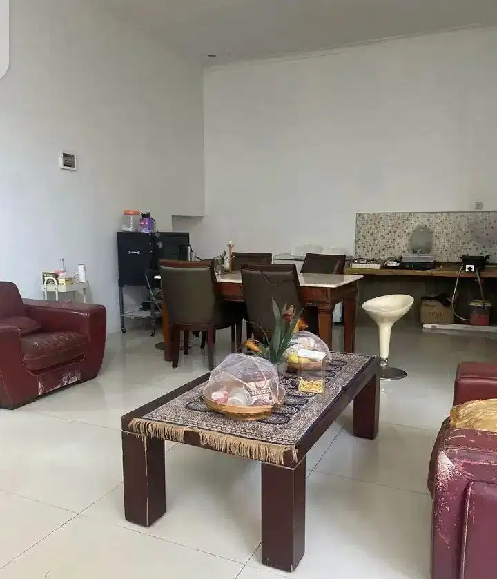 Rumah Siap Huni 2 Lantai di Turangga Kota Bandung