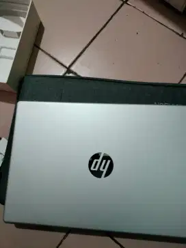 Laptop Hp 14 ryzen 3