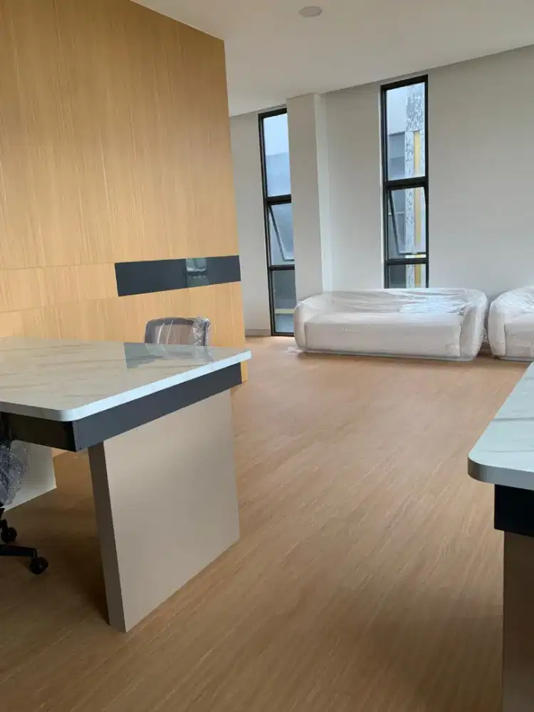 Vinyl lantai import murah berkualitas