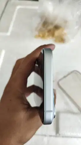 Iphone 15 128gb ibox like new
