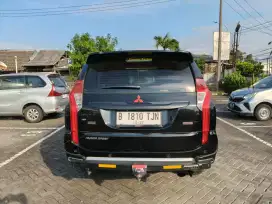 MITSUBISHI PAJERO DAKAR 2017 SUNROOF