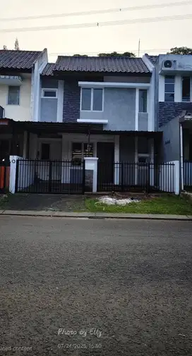 Dijual rumah 2lt siap huni di legenda wisata,Cibubur