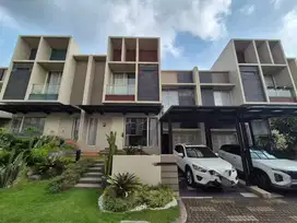 Cluster Mozart Ada Danau udara sejuk asri