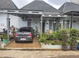 Dijual Rumah semi furnished perumahan Depok Land residence