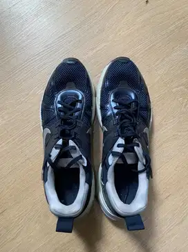 SEPATU NIKE/ SPORT