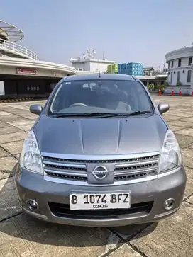 Nissan Grand Livina XV Ultimate Automatic 2010 Murah