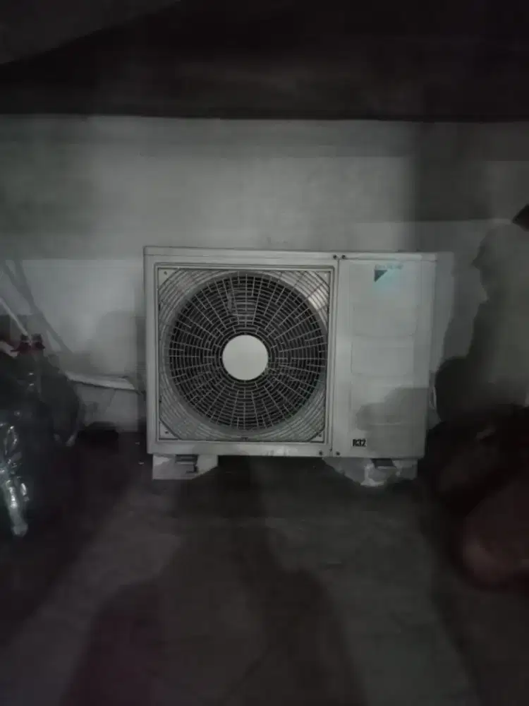 Service AC bongkar pasang AC isi freon AC perbaikan ac