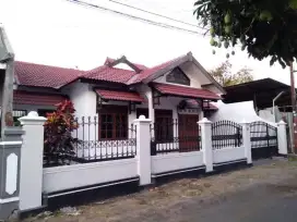 Disewakan rumah Full Furnish area Jakal Km 6,5 dekat UGM