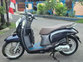 HONDA SCOOPY ISS 2016, KONDISI MASIH FULL GRESS, LOW KM BARU 27XXX