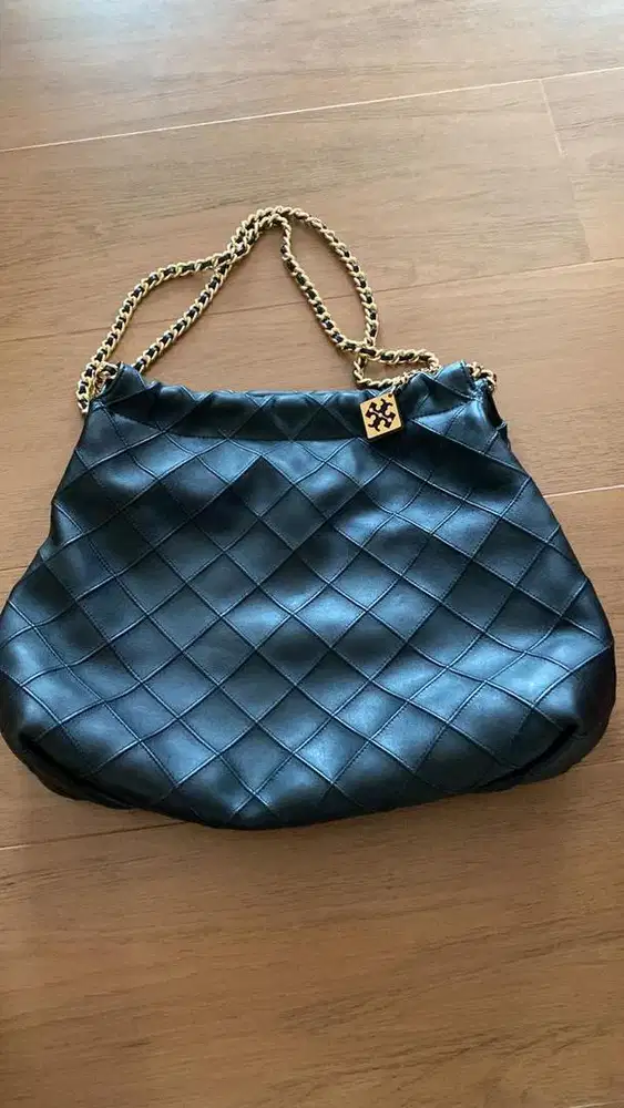 TORY BURCH | TAS BRANDED