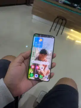 Samsung S22 8/128