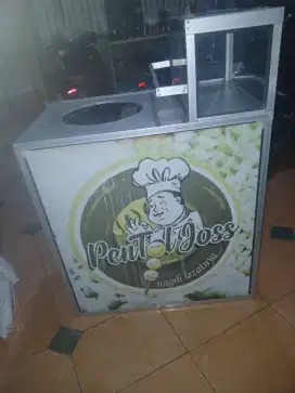 Rombong pentol plus kompor murah