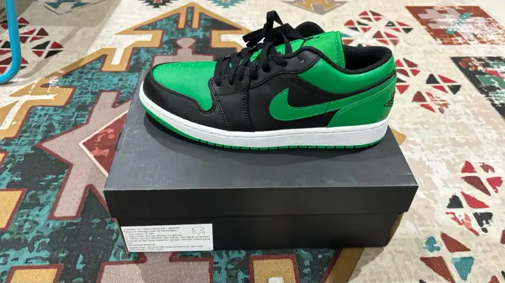 Sepatu Air Jordan 1 Low