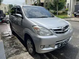 Perfect! Avanza matic 2011 tinggal pakai
