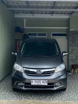 Mobil simpanan freed PSD KM 42 ribu