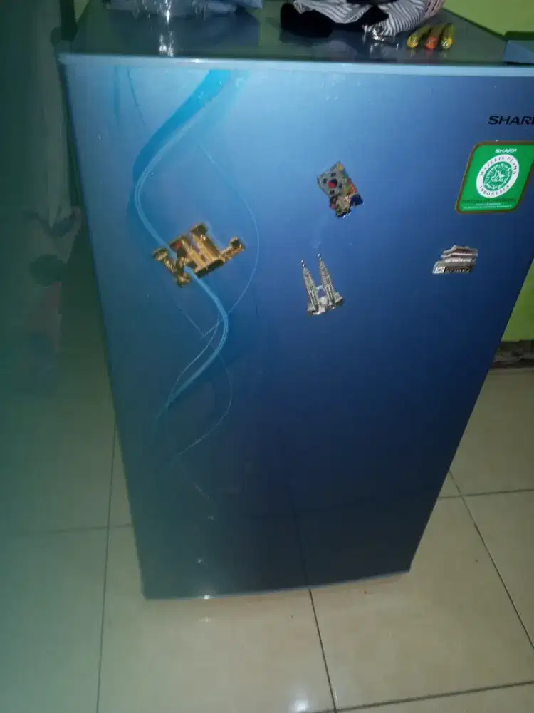Kulkas sharp 1 pintu