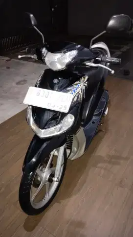 Mio Smile 2009 Hitam