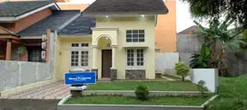 Dijual rumah  dikota wisata