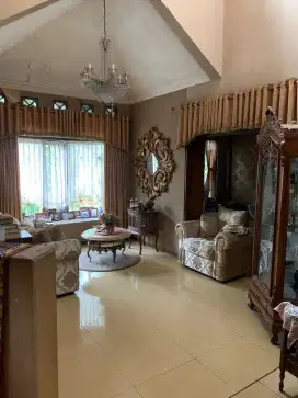 Dijual Cepat Rumah 2 Lantai Harga Dibawah Pasaran Di Pamulang