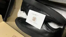 PRABU - CHANDARA ALL BLACK SEPATU SLIP ON KULIT ASLI PRIA HITAM