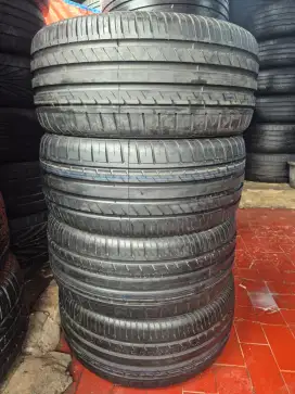 Ban copotan mercy Gt radial champiro eco HPY 235/35  R19 95% 2022..4pc
