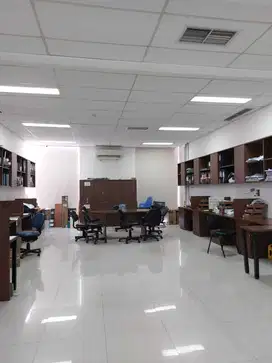 Disewakan ruang gedung kantor di Narogong dalam komplek gudang bekasi