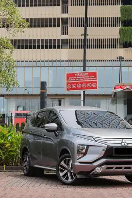 MITSUBISHI XPANDER SPORT 1.5 AT 2019 abu abu tua