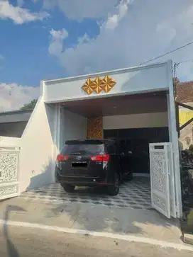 Rumah di Lamper tengah 7 menit ke Simpang Lima