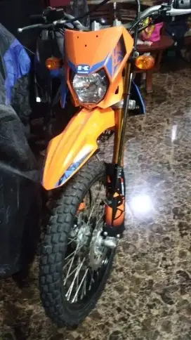 MOTOR KAWASAKI KLX 150