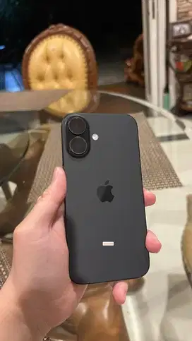 Iphone 16 Ibox 128 GB warna hitam Garansi ON