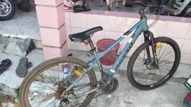 Sepeda gunung Mtb 26 Besso 3x9 second minus