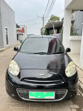 Nissan March tahun 2013 km 80rban