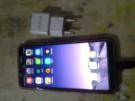 Oppo F5 4/64. Lengkap (Hp+Case+Charger+Kepala Charger+Pelindung LCD)